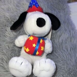 Hallmark Exclusive peanuts musical snoopy GUC see details please. Collectible !